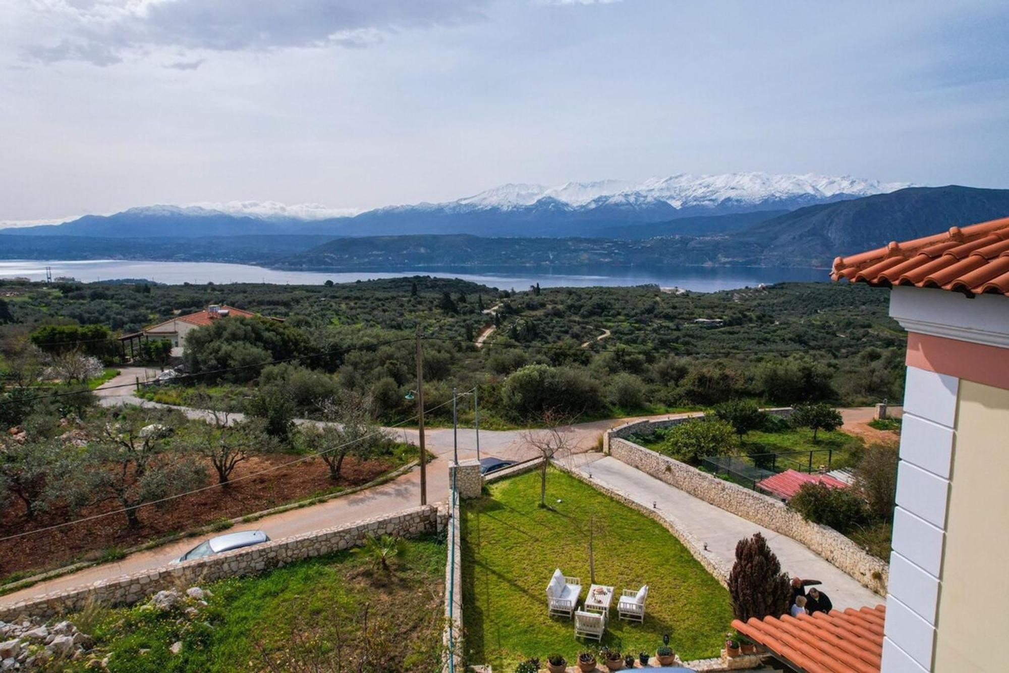 Villa Aitheras With Sea Views And Garden Sternai ภายนอก รูปภาพ