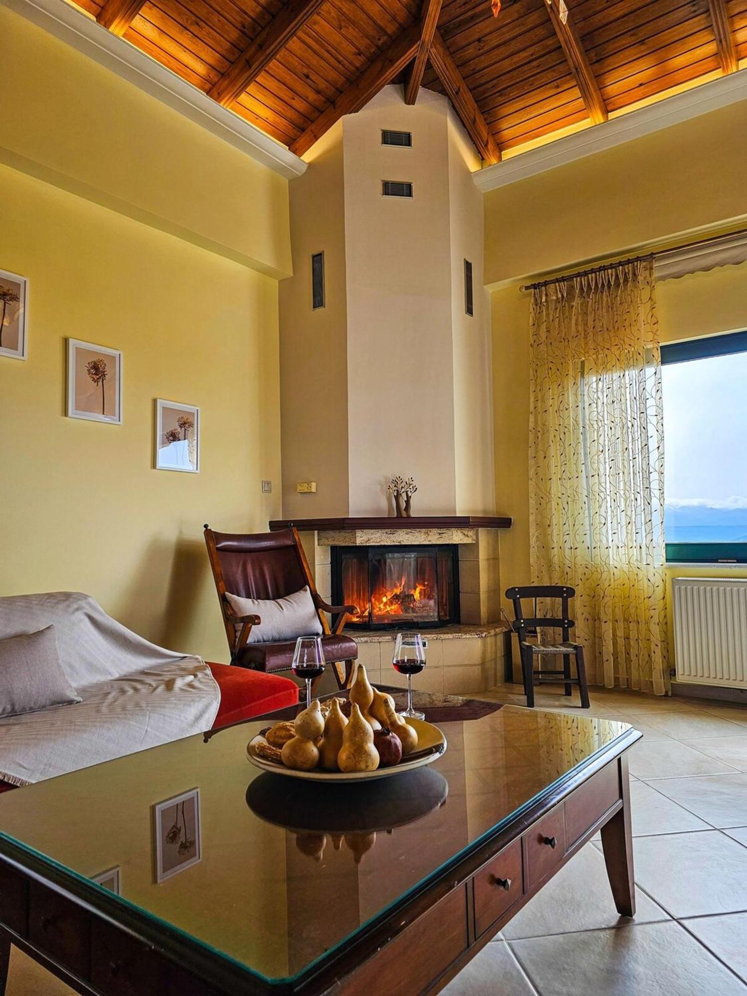 Villa Aitheras With Sea Views And Garden Sternai ภายนอก รูปภาพ